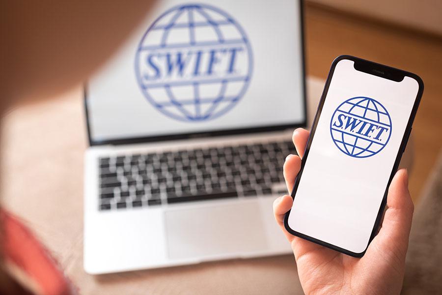 — SWIFT banking system: What Is it and How Does it Work?